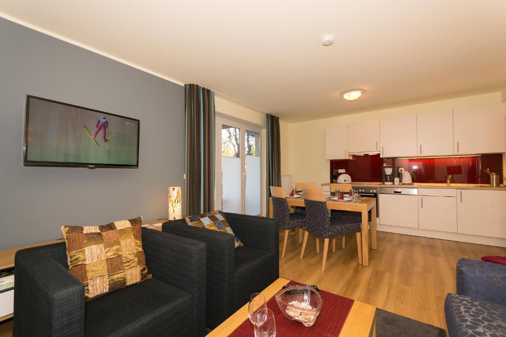 Apartmenthaus Kleiner Falke Остзебад Бинц Стая снимка