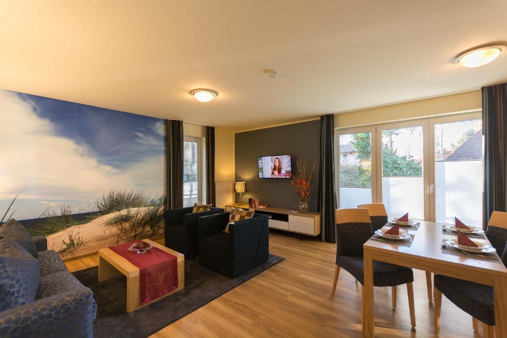 Apartmenthaus Kleiner Falke Остзебад Бинц Стая снимка